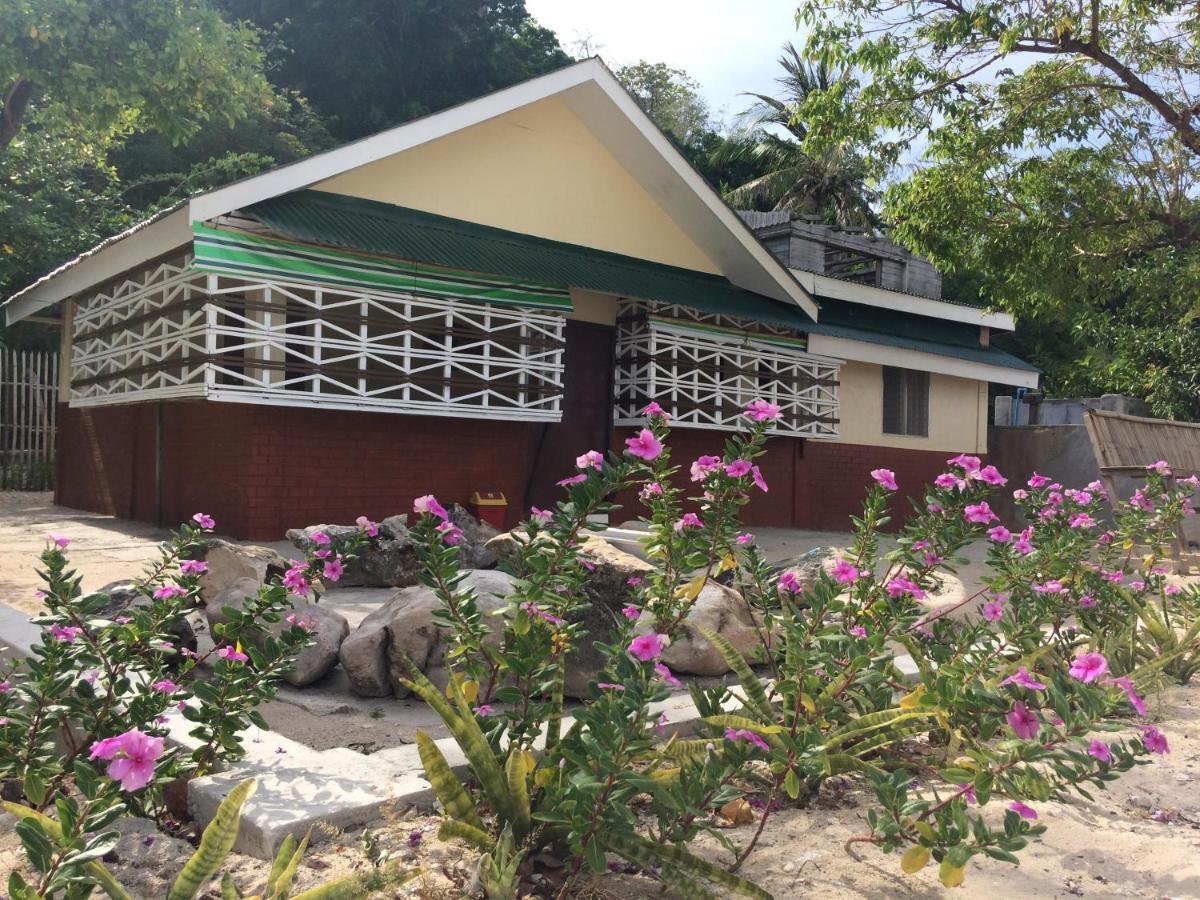 Se San Beach Resort-Isla De Gigantes Carles Exterior photo