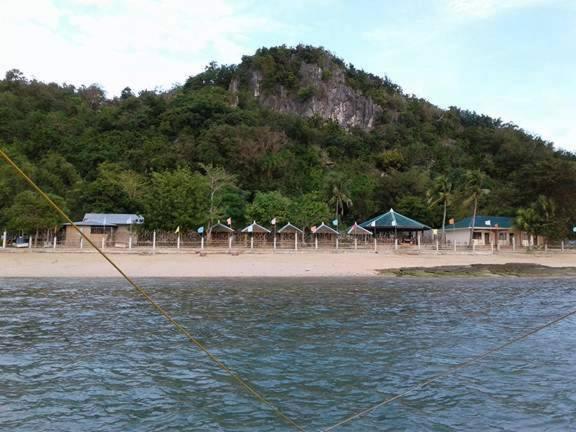 Se San Beach Resort-Isla De Gigantes Carles Exterior photo